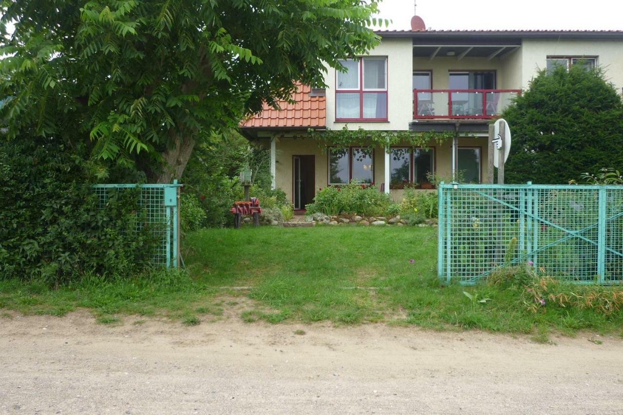 Ferienwohnung Petronela 바렌 외부 사진